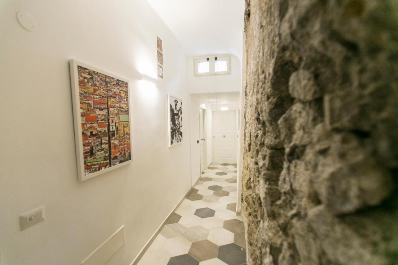 Bed and Breakfast Anticaglia/24 à Naples Extérieur photo