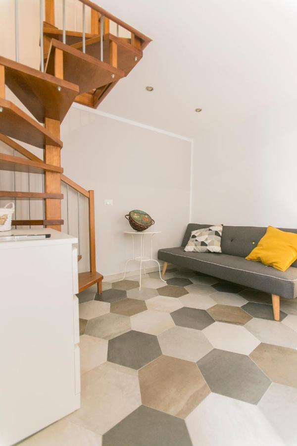 Bed and Breakfast Anticaglia/24 à Naples Extérieur photo